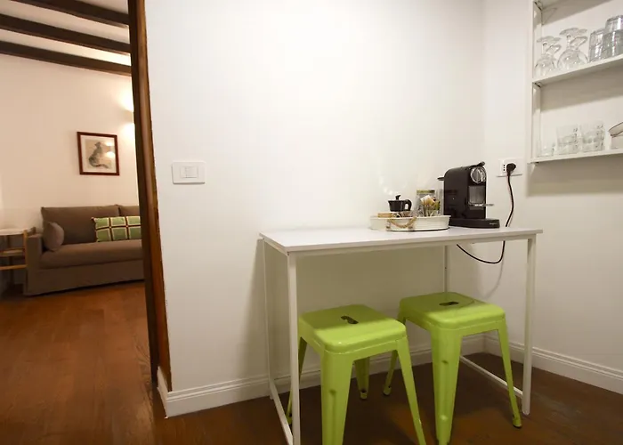 Serpenti House דירה *